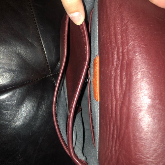 Shinola Detroit Women’s Crossbody Purse - Picture 3 of 6